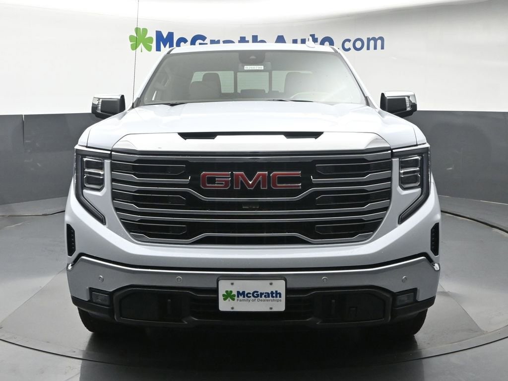 2026 GMC Sierra 1500 SLT - Photo 6