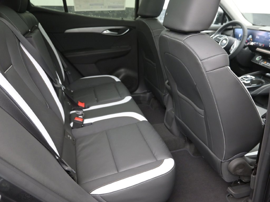 2026 Buick Envision Sport Touring - Photo 10
