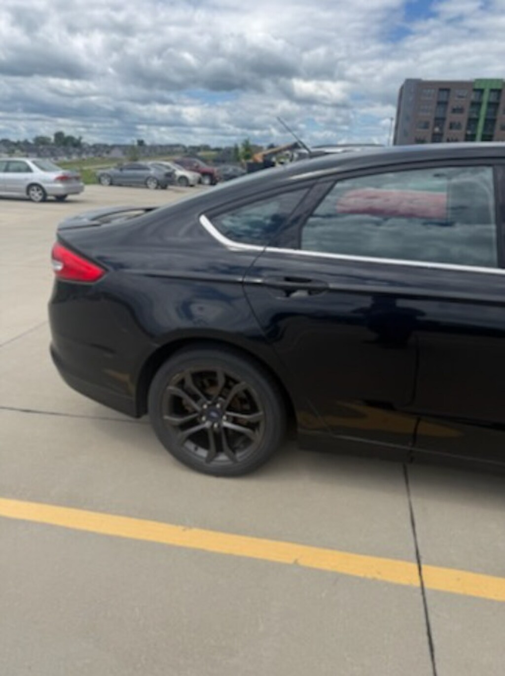 Used 2018 Ford Fusion SE Sedan