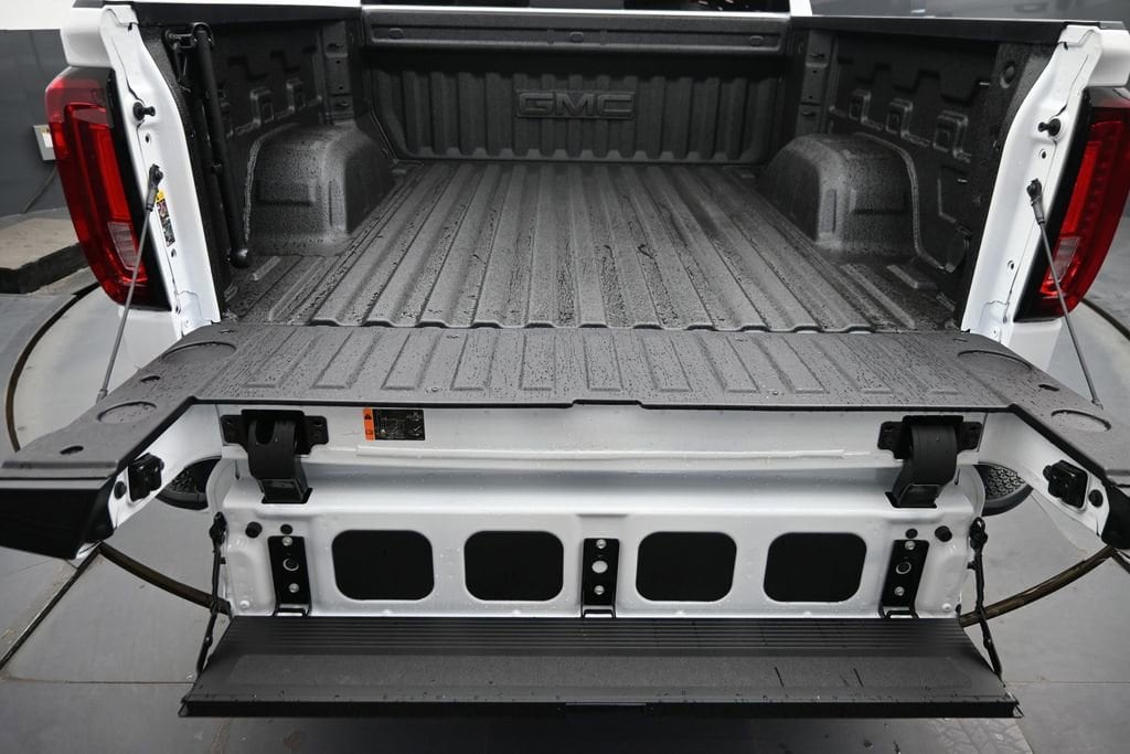 2026 GMC Sierra 1500 AT4 - Photo 11