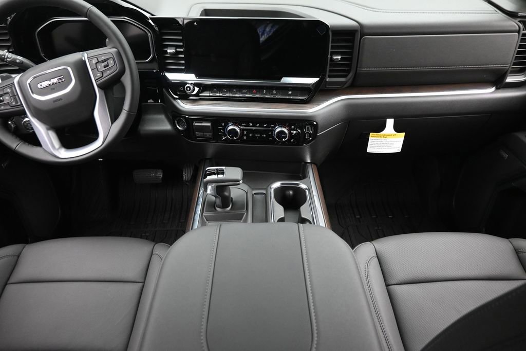 2026 GMC Sierra 1500 SLT - Photo 15
