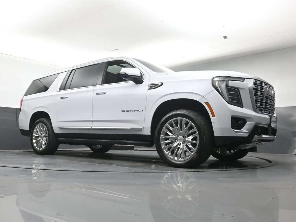 2026 GMC Yukon XL Denali - Photo 26