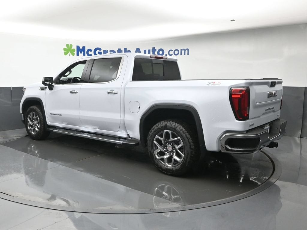 2026 GMC Sierra 1500 SLT - Photo 23