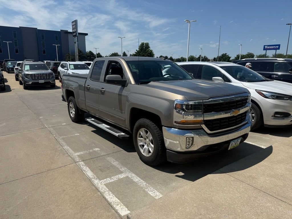 Used 2017 Chevrolet Silverado 1500 LT Truck Double Cab