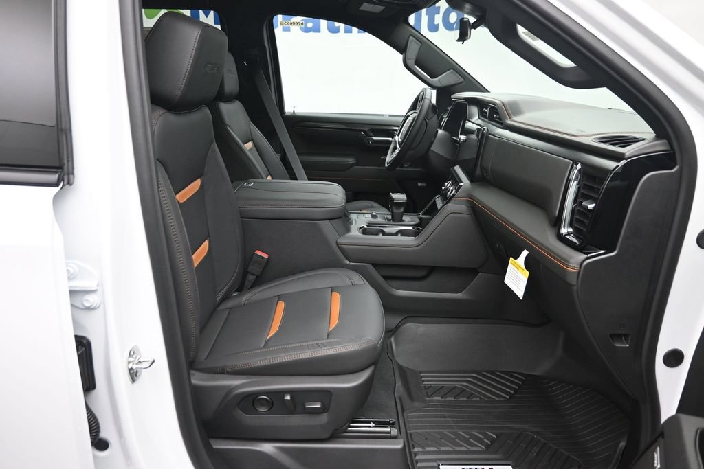 2026 GMC Sierra 1500 AT4 - Photo 9