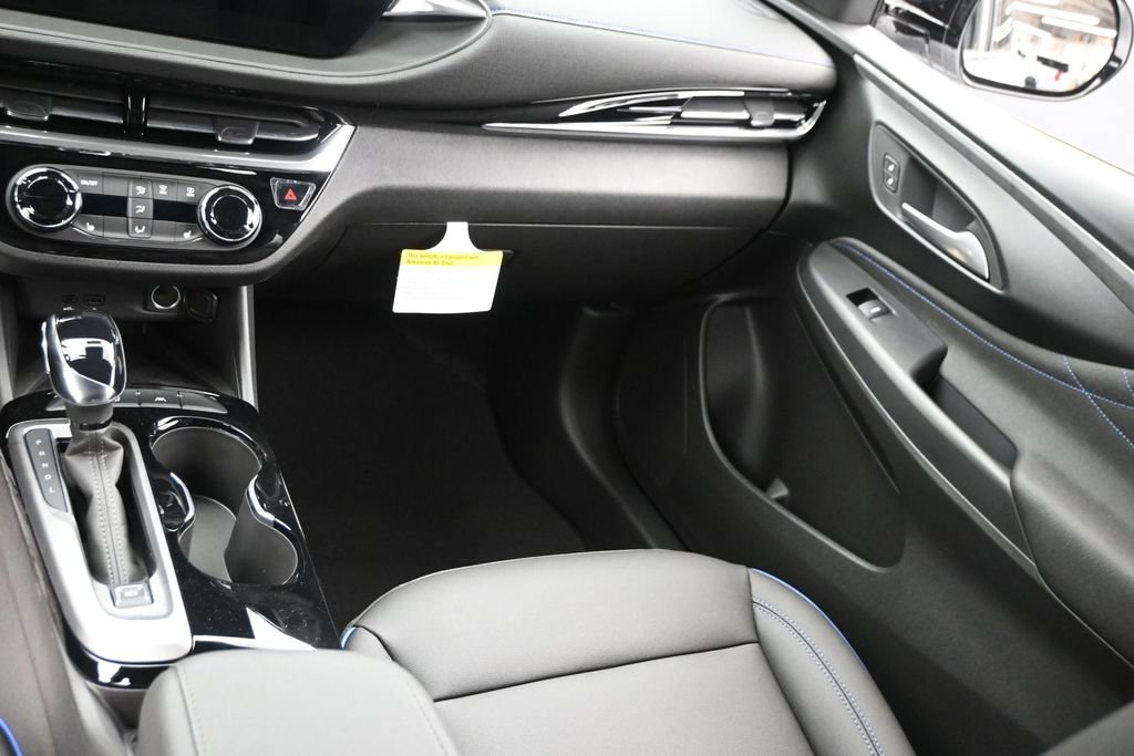2026 Buick Envista Sport Touring - Photo 14