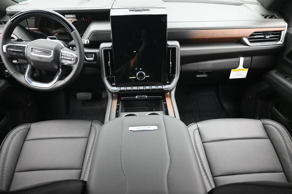 2026 GMC Yukon XL Denali - Photo 16