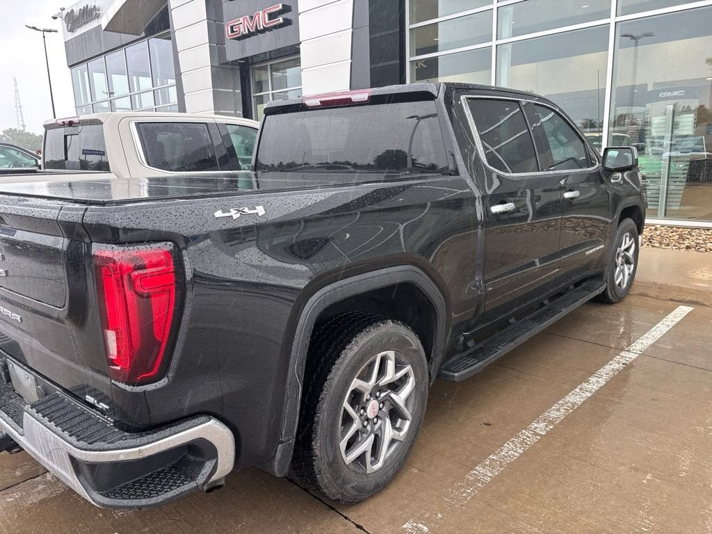 Used 2022 GMC Sierra 1500 SLT Truck Crew Cab