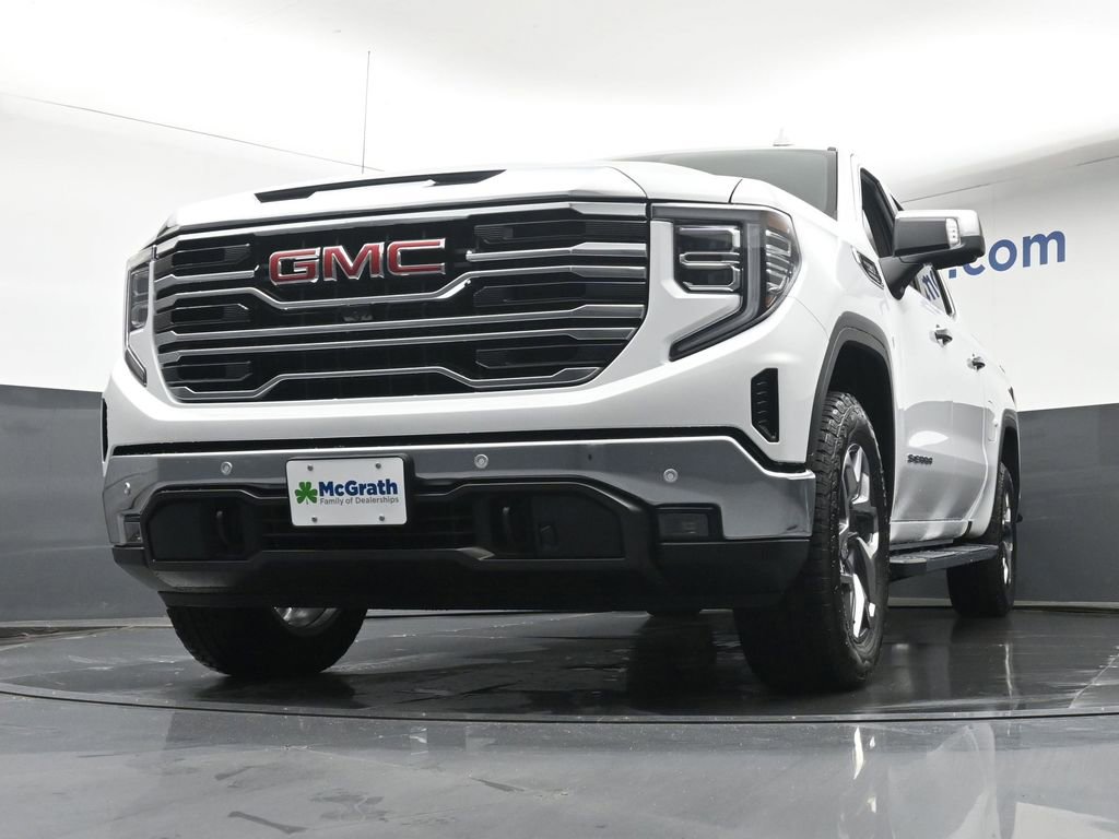 2026 GMC Sierra 1500 SLT - Photo 7