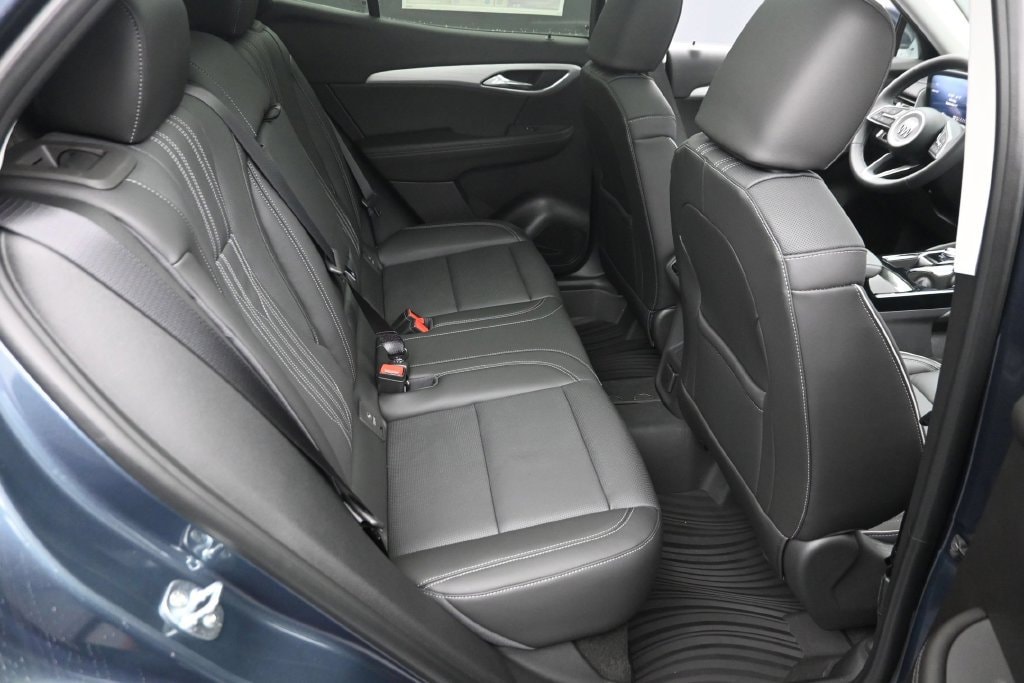 2026 Buick Envision Avenir - Photo 10