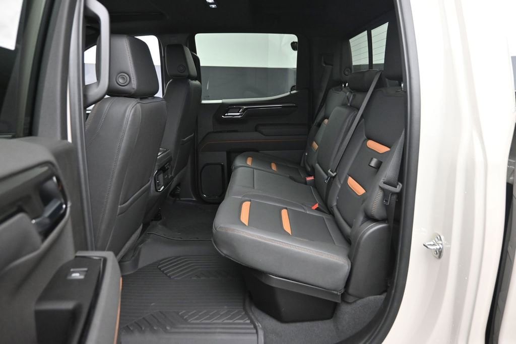2026 GMC Sierra 1500 AT4 - Photo 12