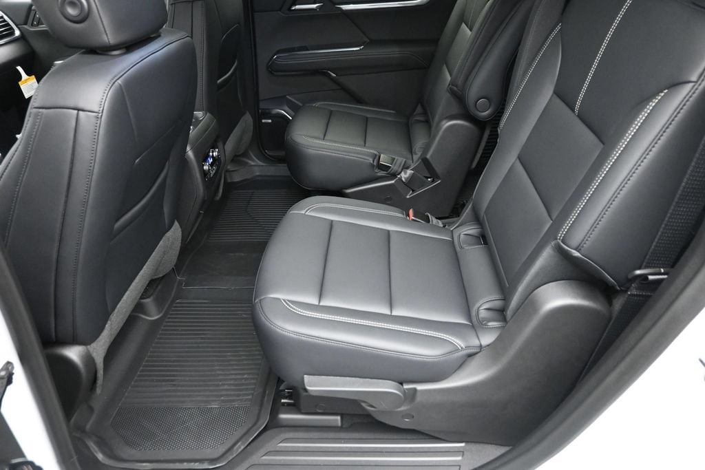 2026 GMC Acadia Elevation - Photo 15