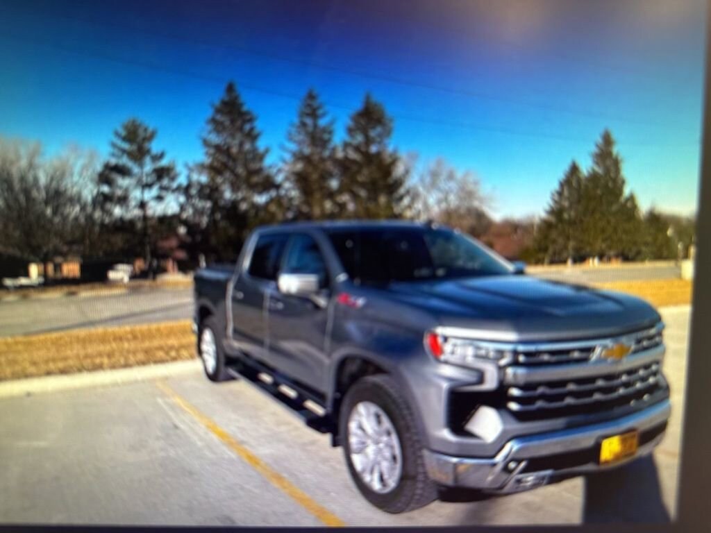 Used 2025 Chevrolet Silverado 1500 LTZ Truck Crew Cab