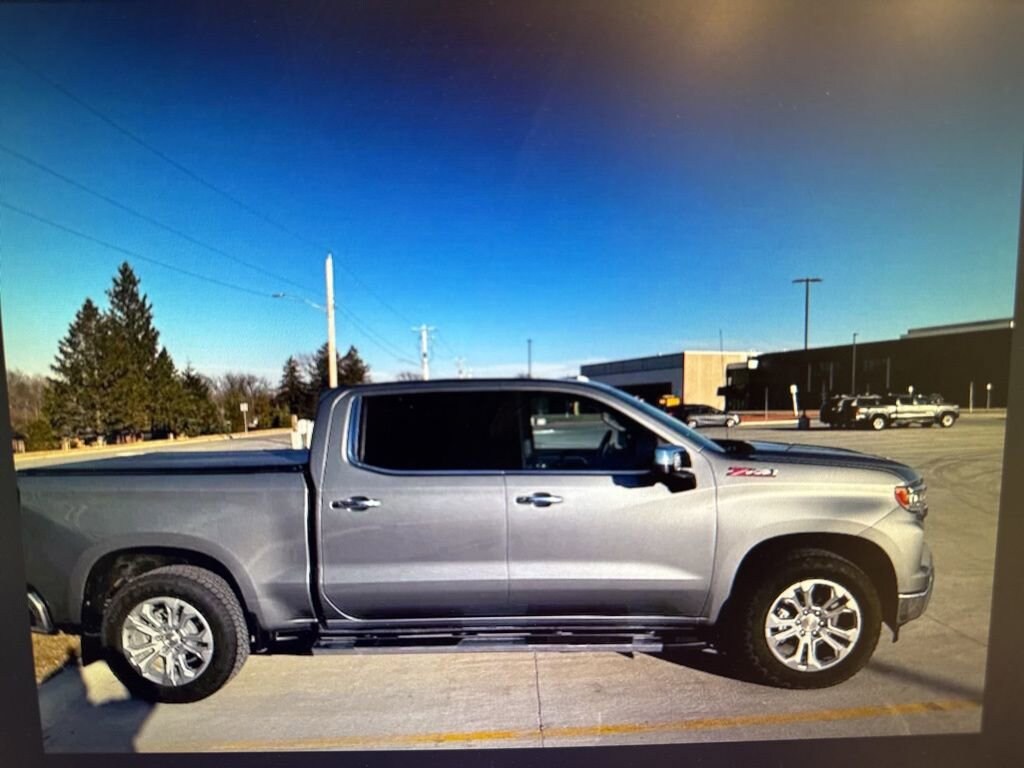 Used 2025 Chevrolet Silverado 1500 LTZ Truck Crew Cab