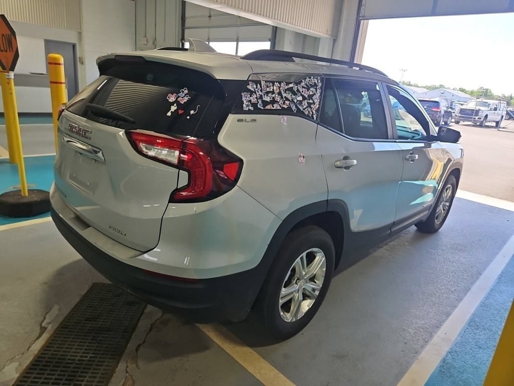 Used 2022 GMC Terrain SLE SUV