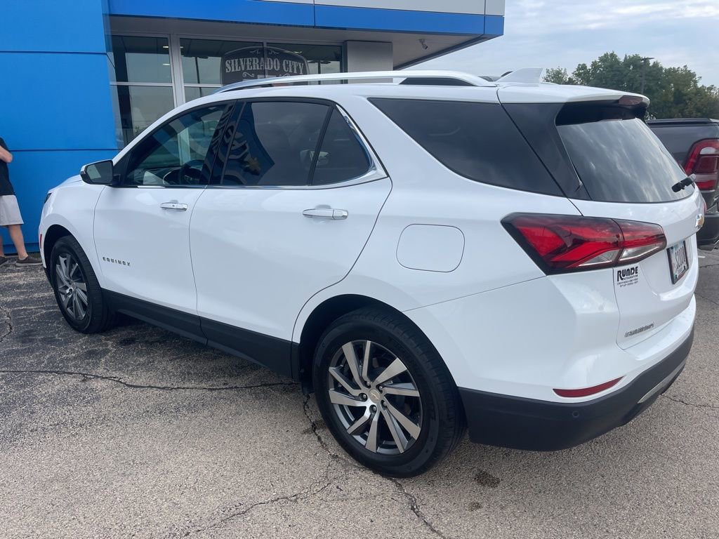 2024 Chevrolet Equinox Premier photo 3
