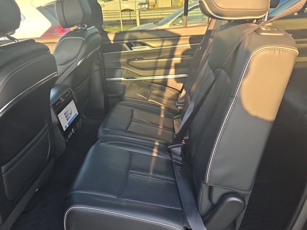 Used 2024 Jeep Grand Wagoneer L Series II SUV