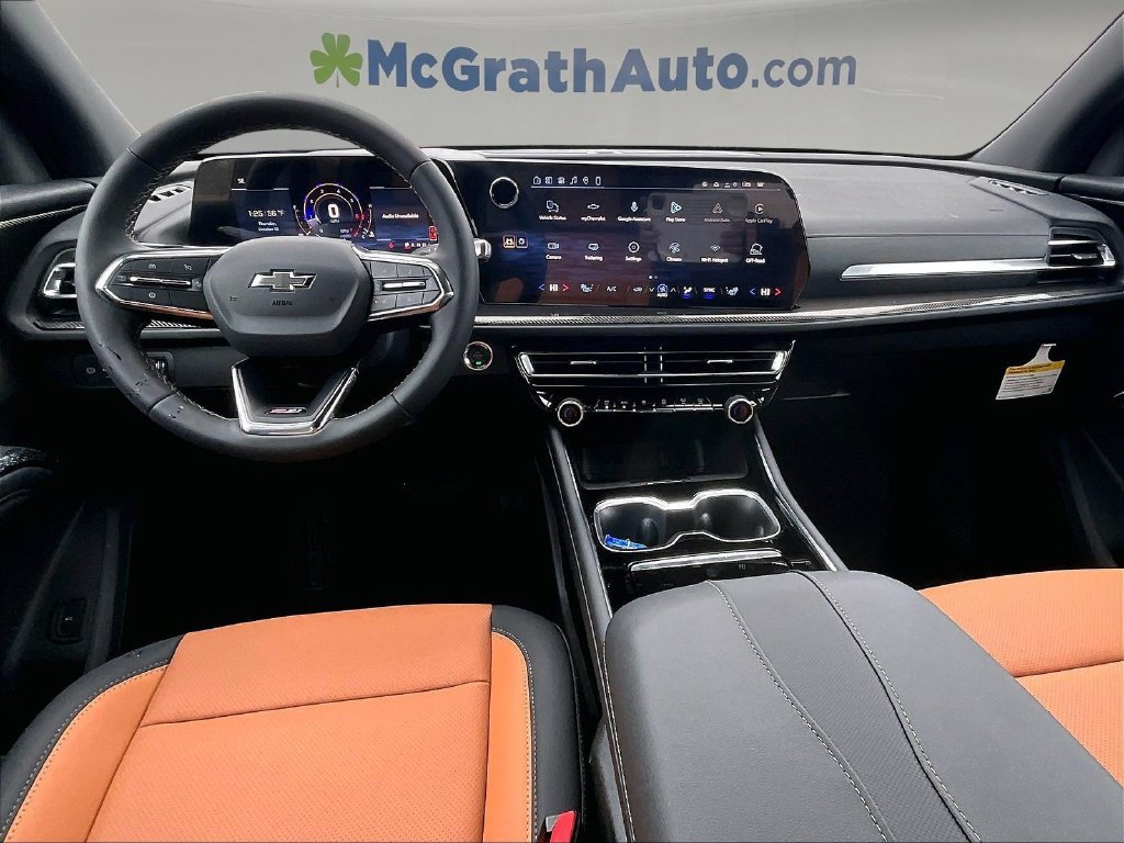 2027 Chevrolet Traverse Z71 - Photo 9