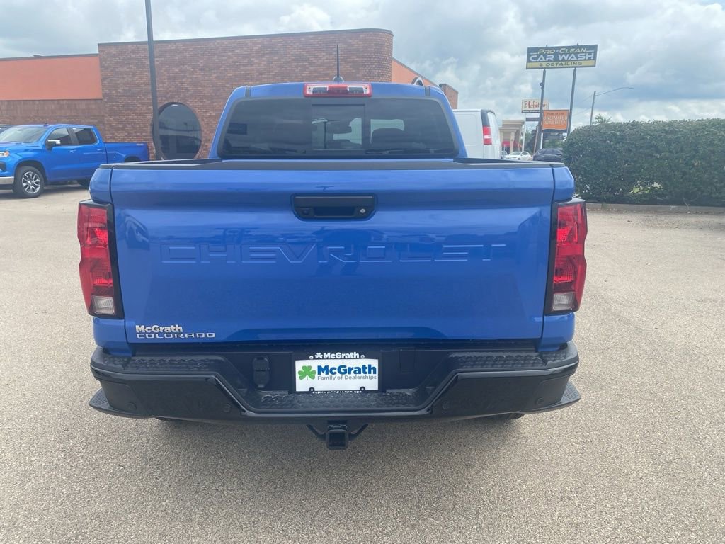 2026 Chevrolet Colorado Trail Boss photo 3