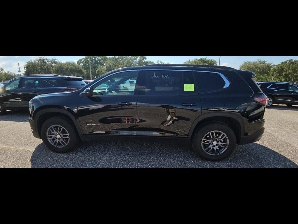 Used 2025 GMC Acadia Elevation SUV