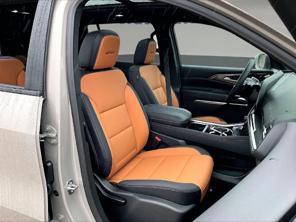 2027 Chevrolet Traverse Z71 - Photo 17