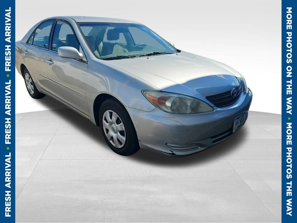 Used 2004 Toyota Camry LE Sedan