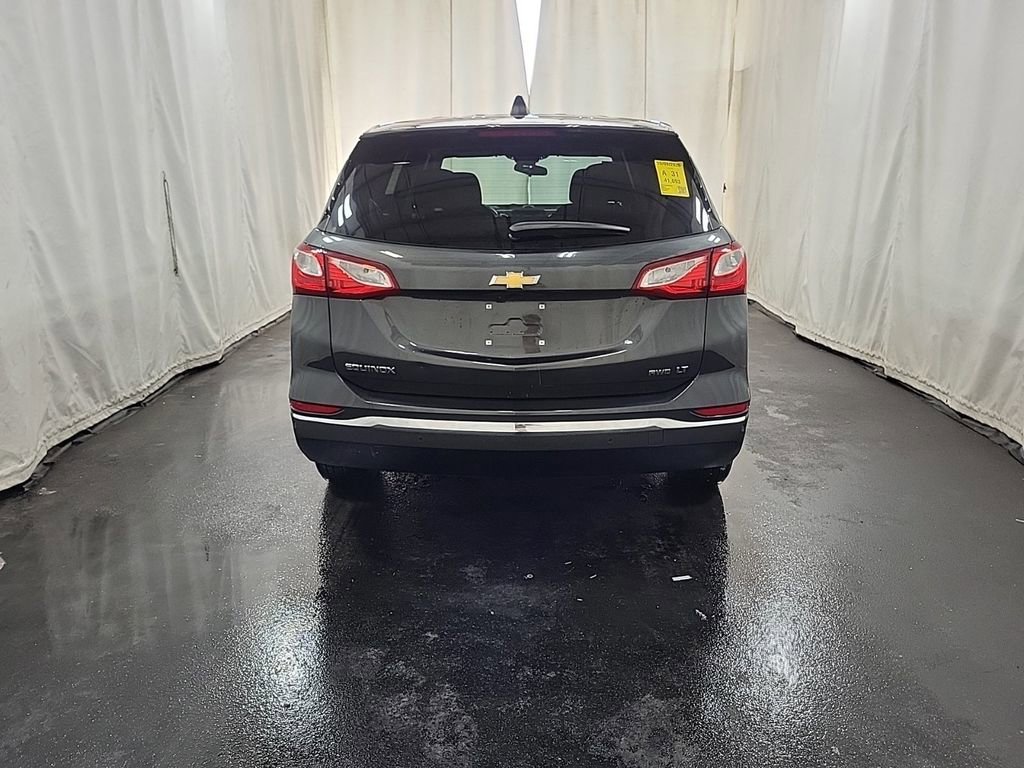 2021 Chevrolet Equinox LT photo 3