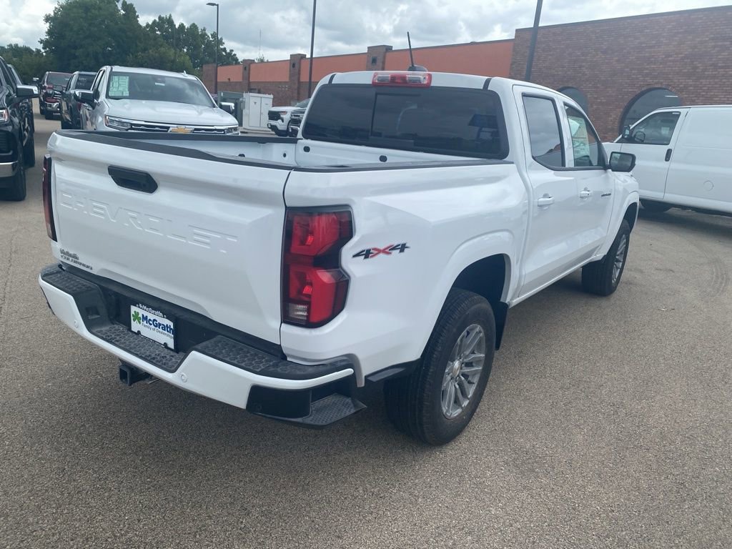 2026 Chevrolet Colorado LT photo 3
