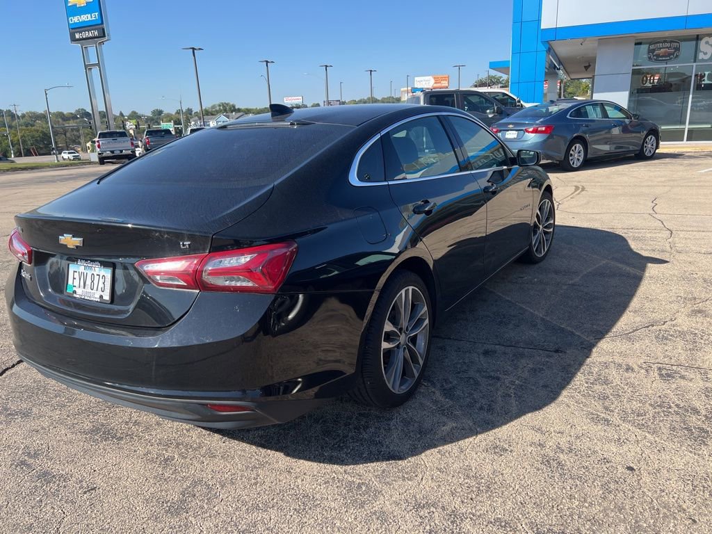 2022 Chevrolet Malibu 1LT photo 4