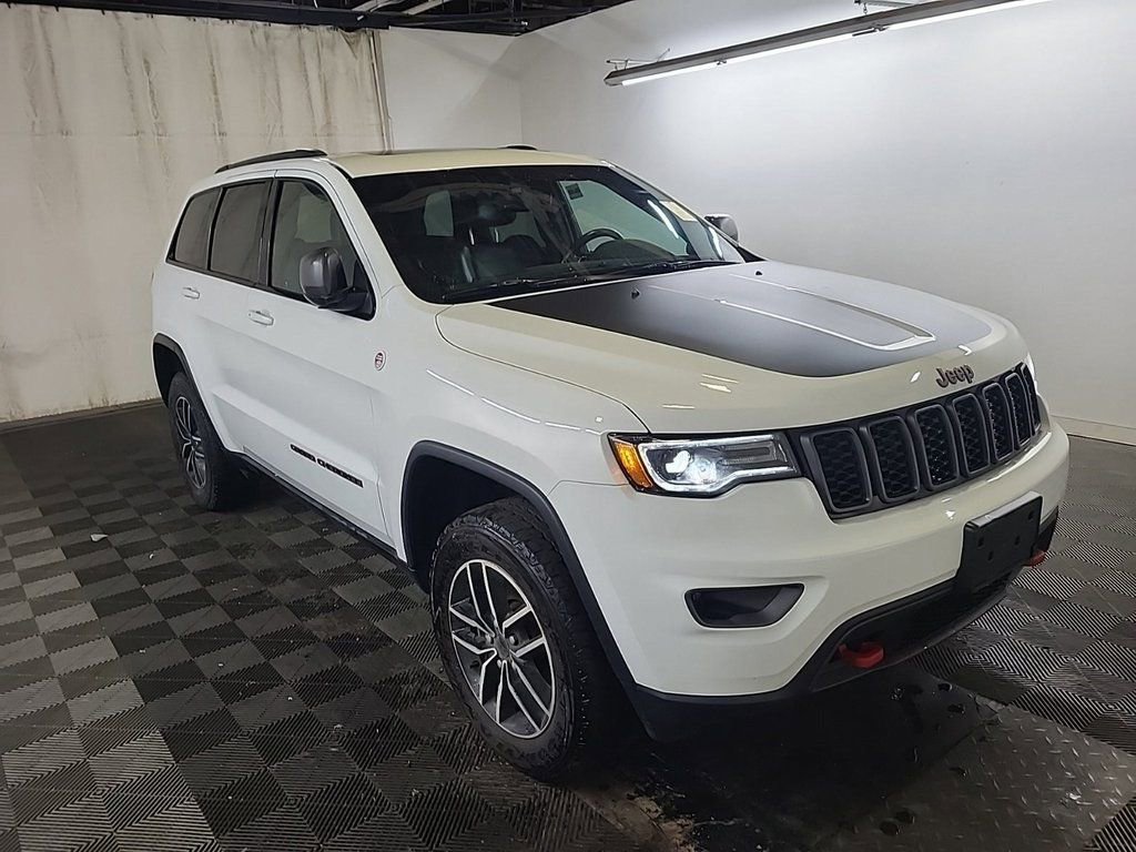 Used 2021 Jeep Grand Cherokee Trailhawk with VIN 1C4RJFLG2MC670007 for sale in Dubuque, IA