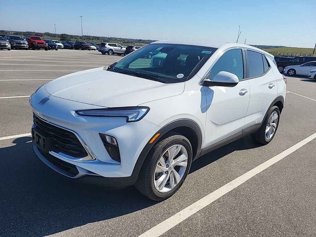 2025 Buick Encore GX Preferred photo 2