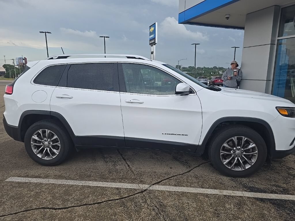 Used 2020 Jeep Cherokee Latitude Plus SUV
