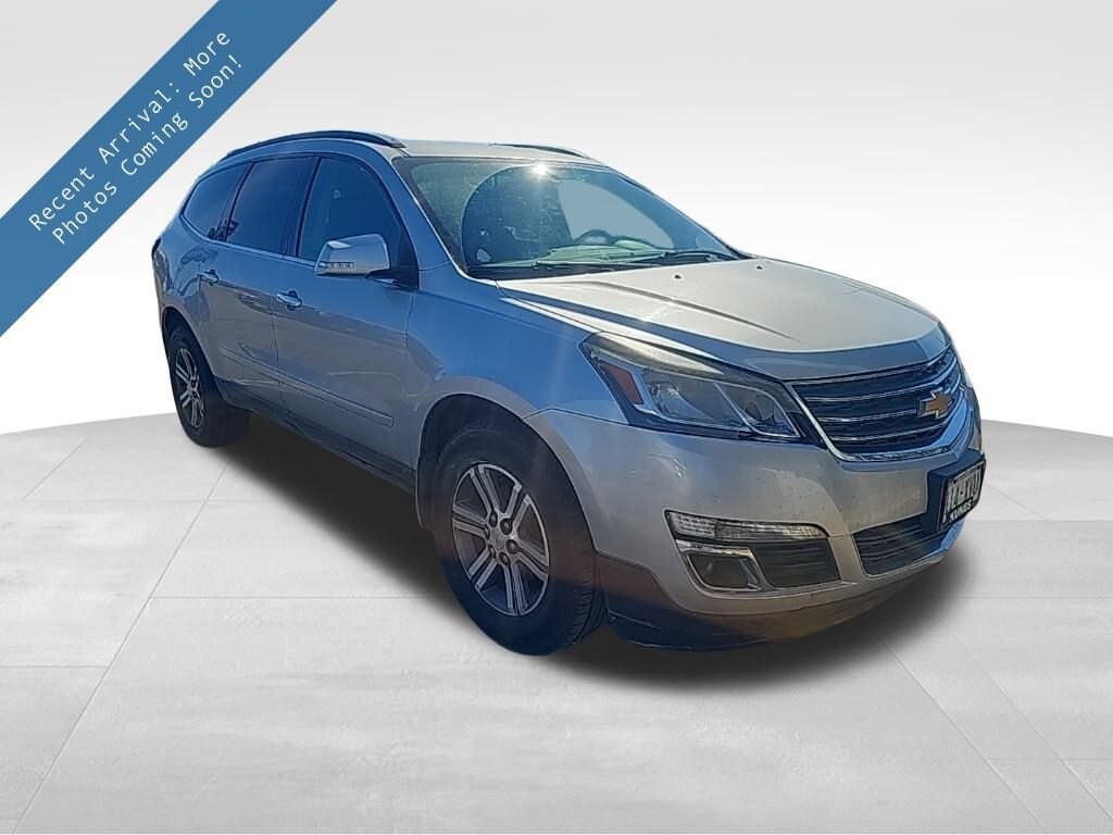 Used 2017 Chevrolet Traverse LT SUV