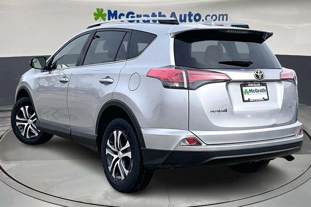 Used 2018 Toyota RAV4 LE SUV