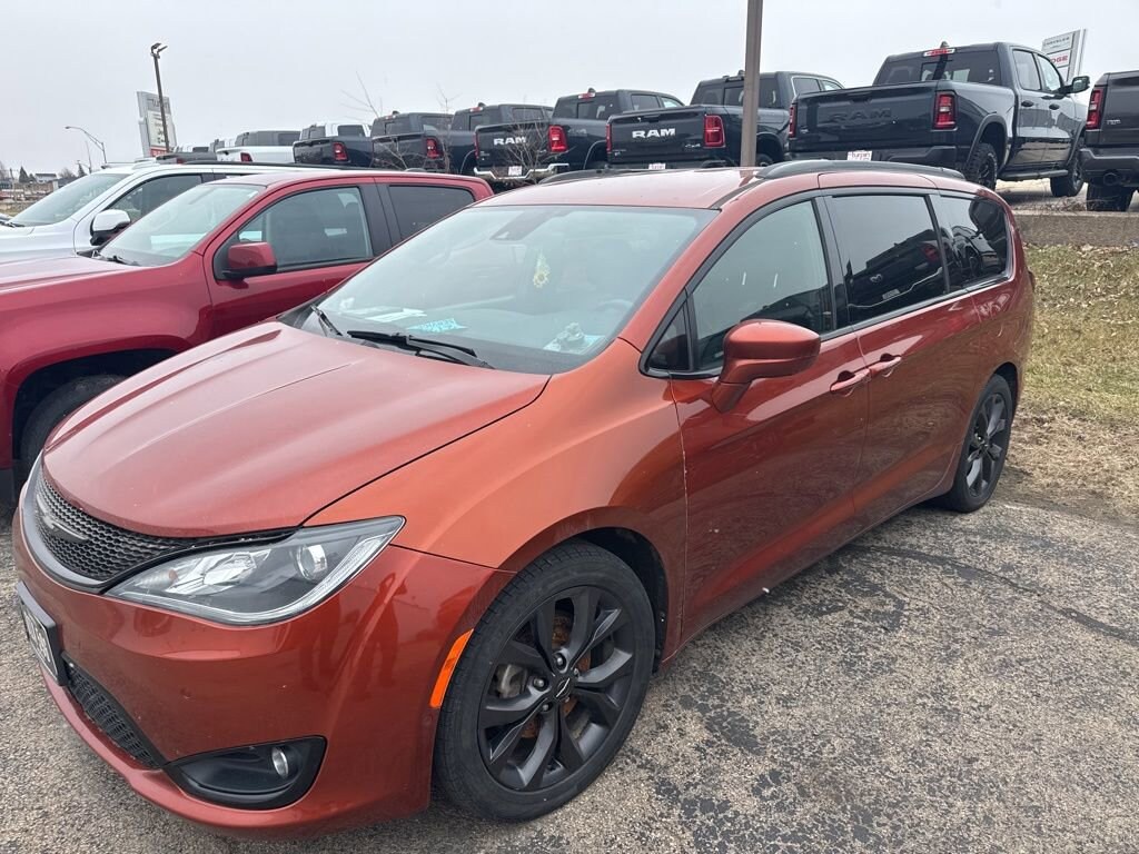 Used 2018 Chrysler Pacifica Touring L Plus Van