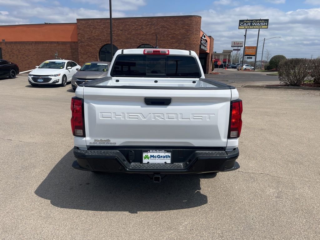2025 Chevrolet Colorado LT photo 4