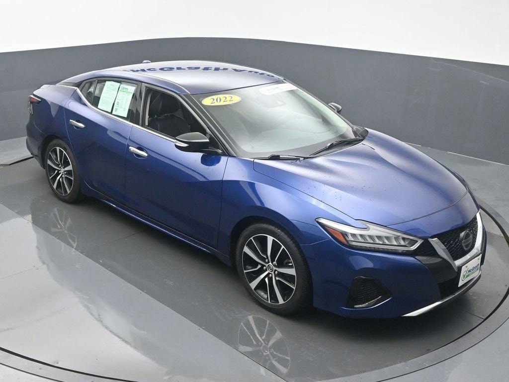 Used 2022 Nissan Maxima SV with VIN 1N4AA6CV7NC504505 for sale in Dubuque, IA