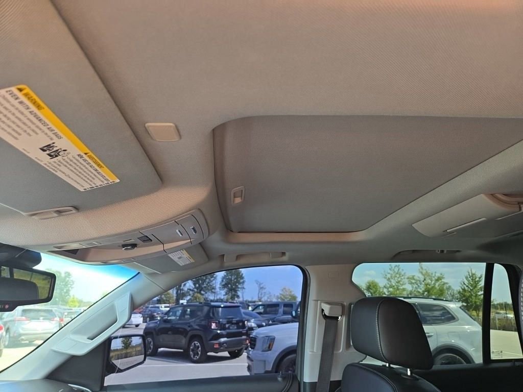 2018 Chevrolet Tahoe LT Z71 photo 3