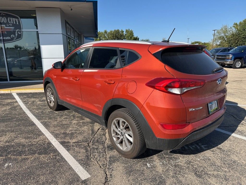 2016 Hyundai Tucson SE photo 3