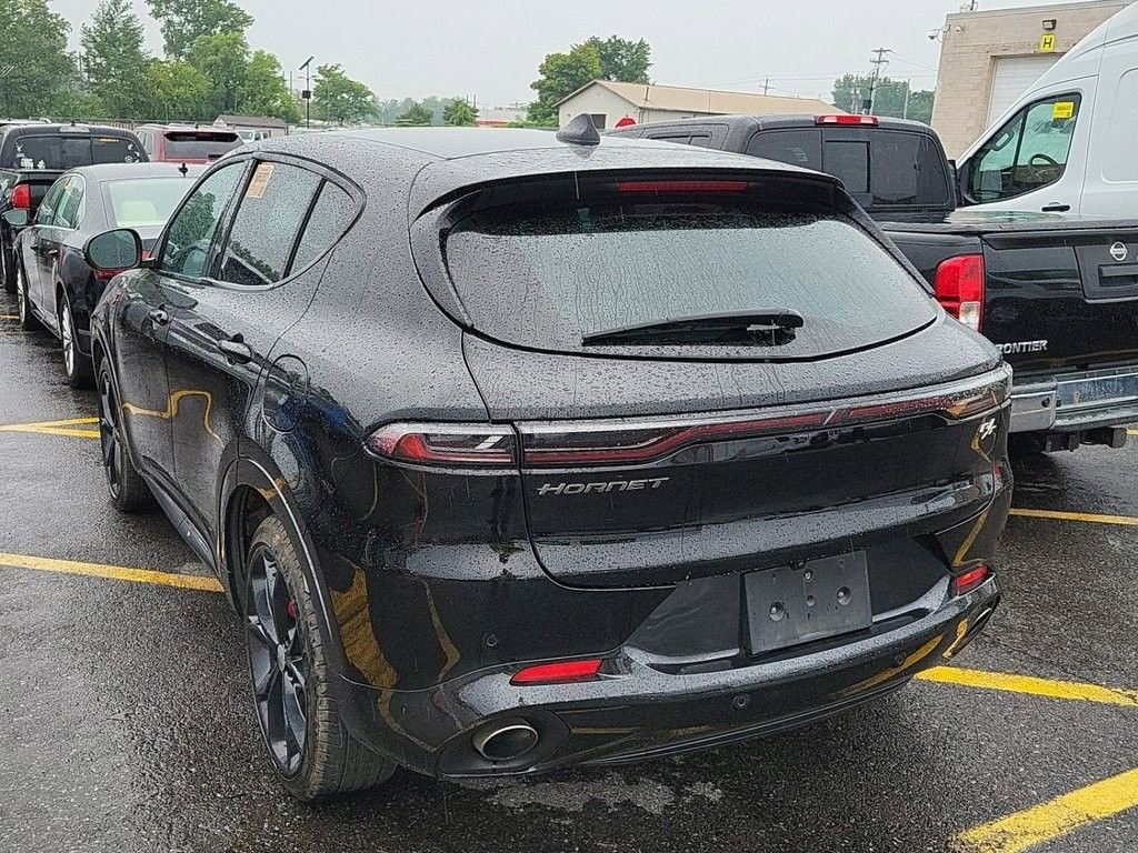 2024 Dodge Hornet R/T photo 4