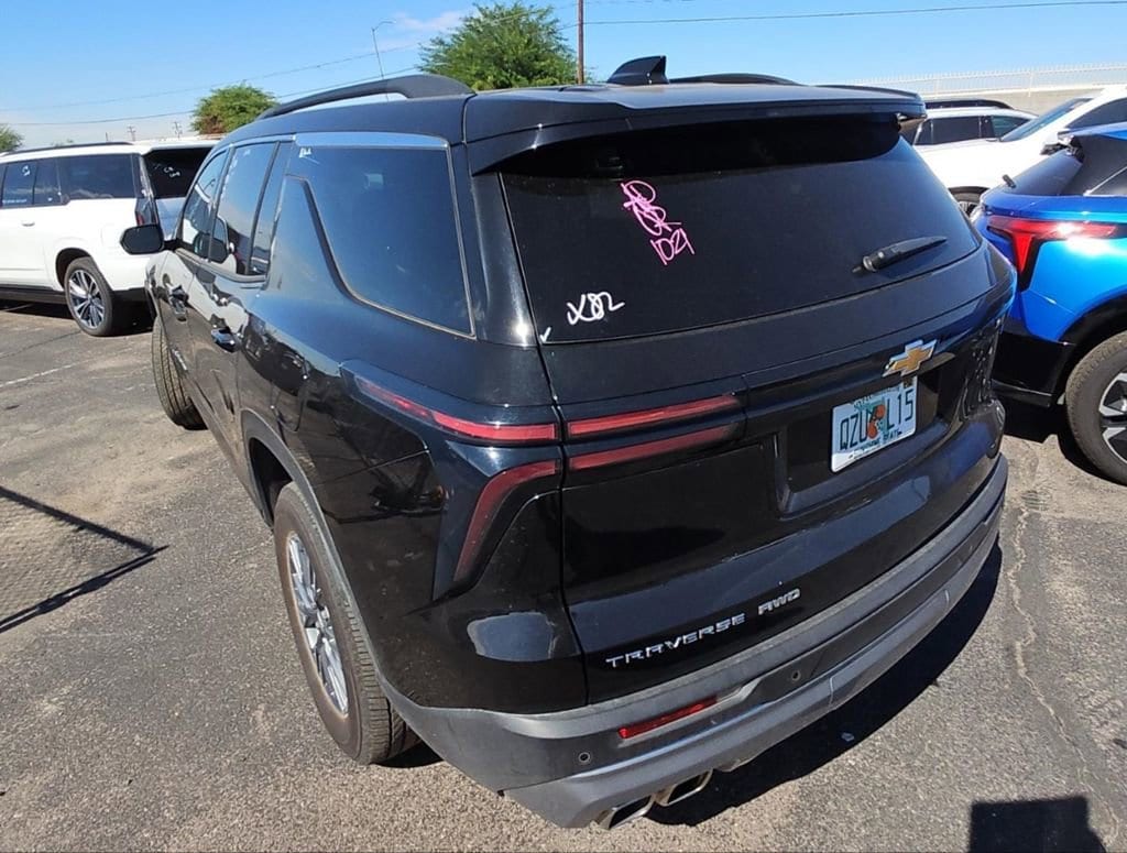 Certified 2025 Chevrolet Traverse LT SUV