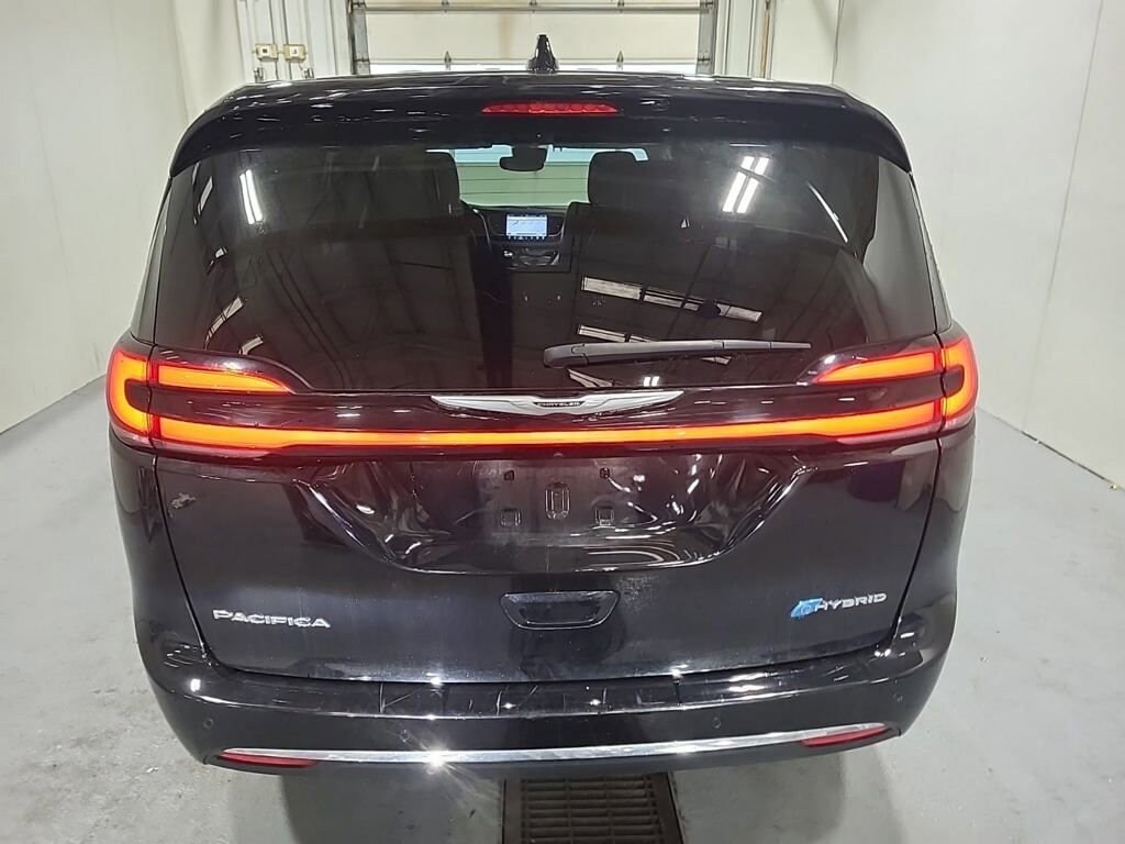 Used 2024 Chrysler Pacifica Hybrid Select Van Passenger Van