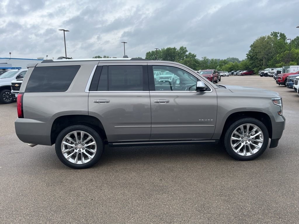 Used 2019 Chevrolet Tahoe Premier with VIN 1GNSKCKJ1KR240951 for sale in Dubuque, IA