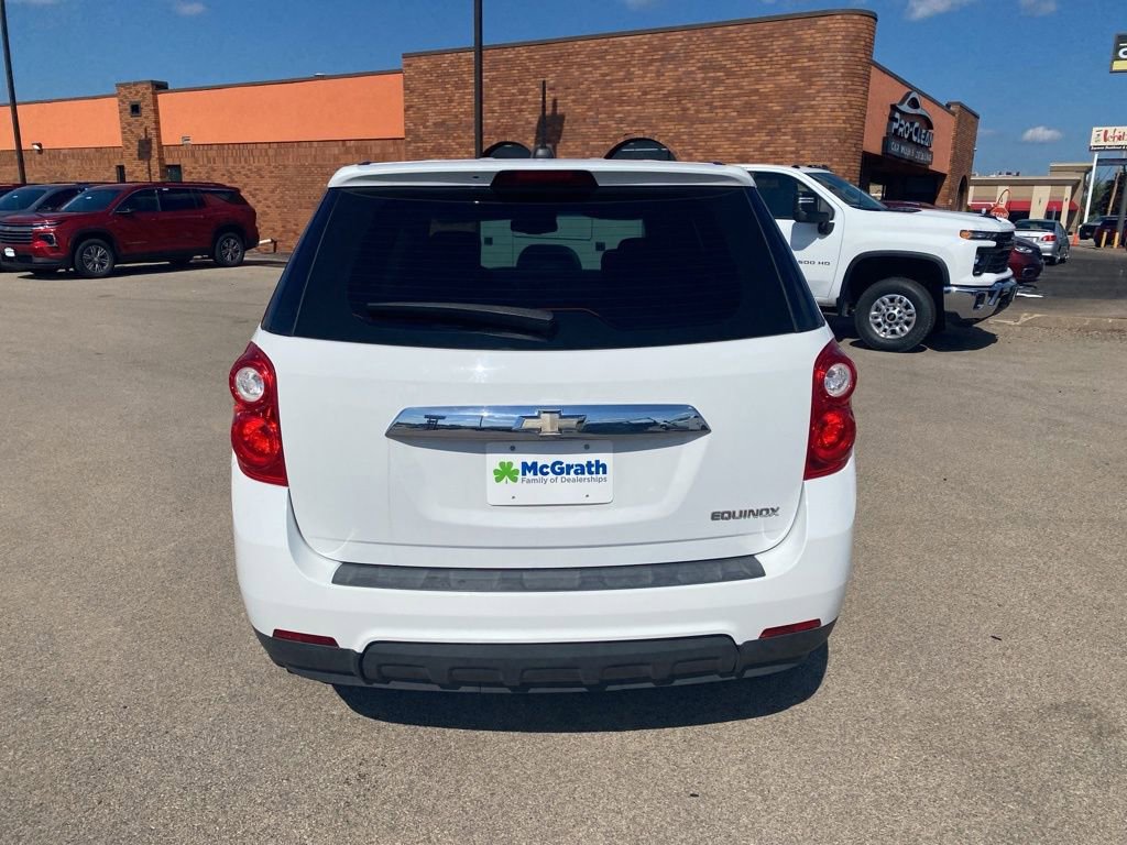 2015 Chevrolet Equinox LS photo 4