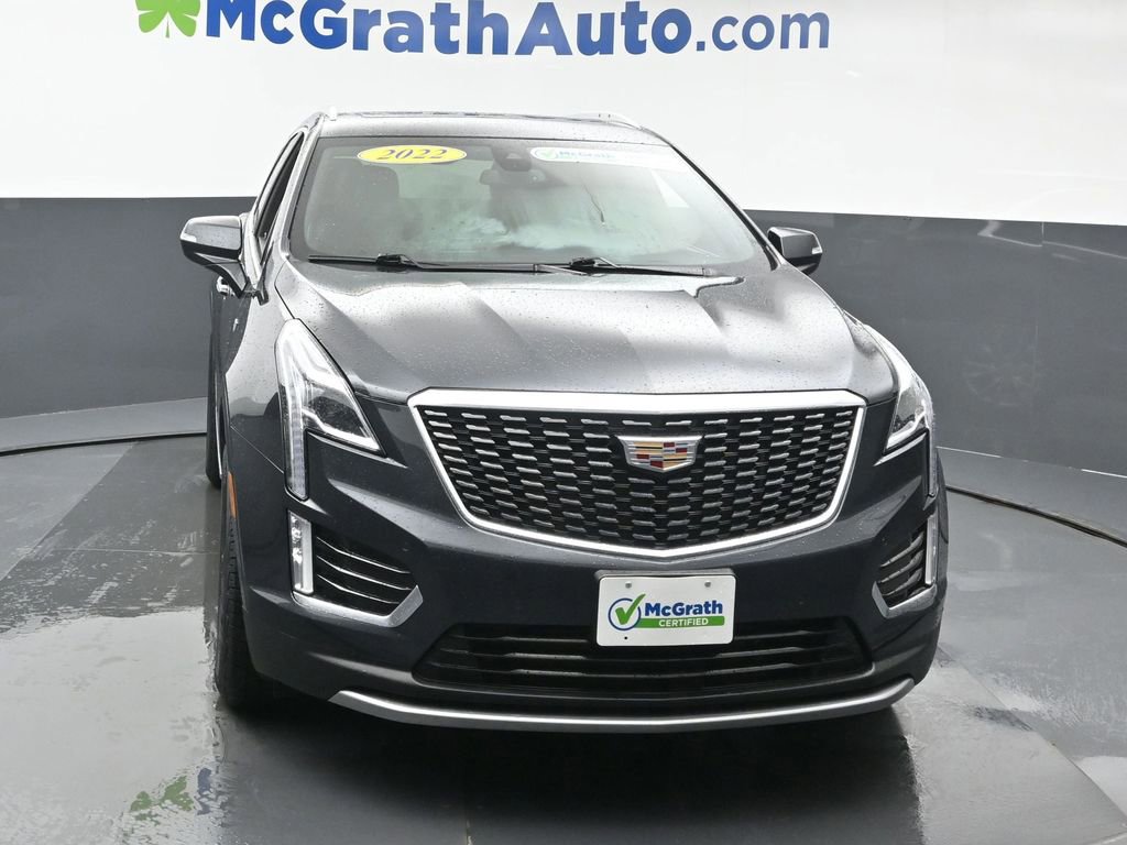 2022 Cadillac XT5 Premium Luxury photo 3