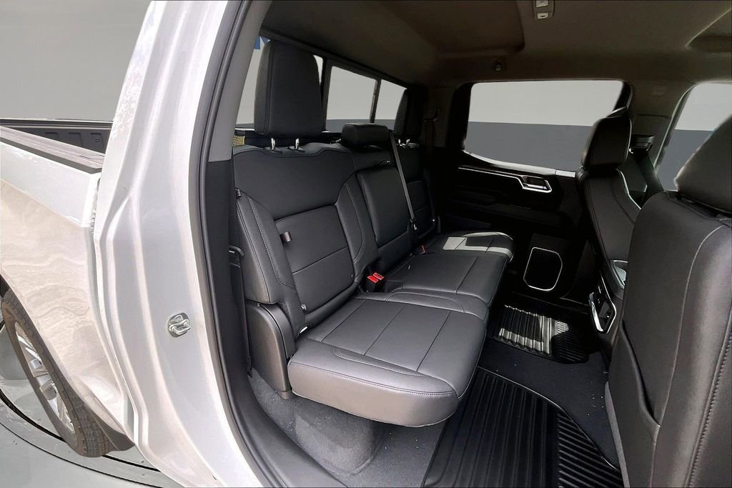 2026 Chevrolet Silverado 1500 LTZ - Photo 12
