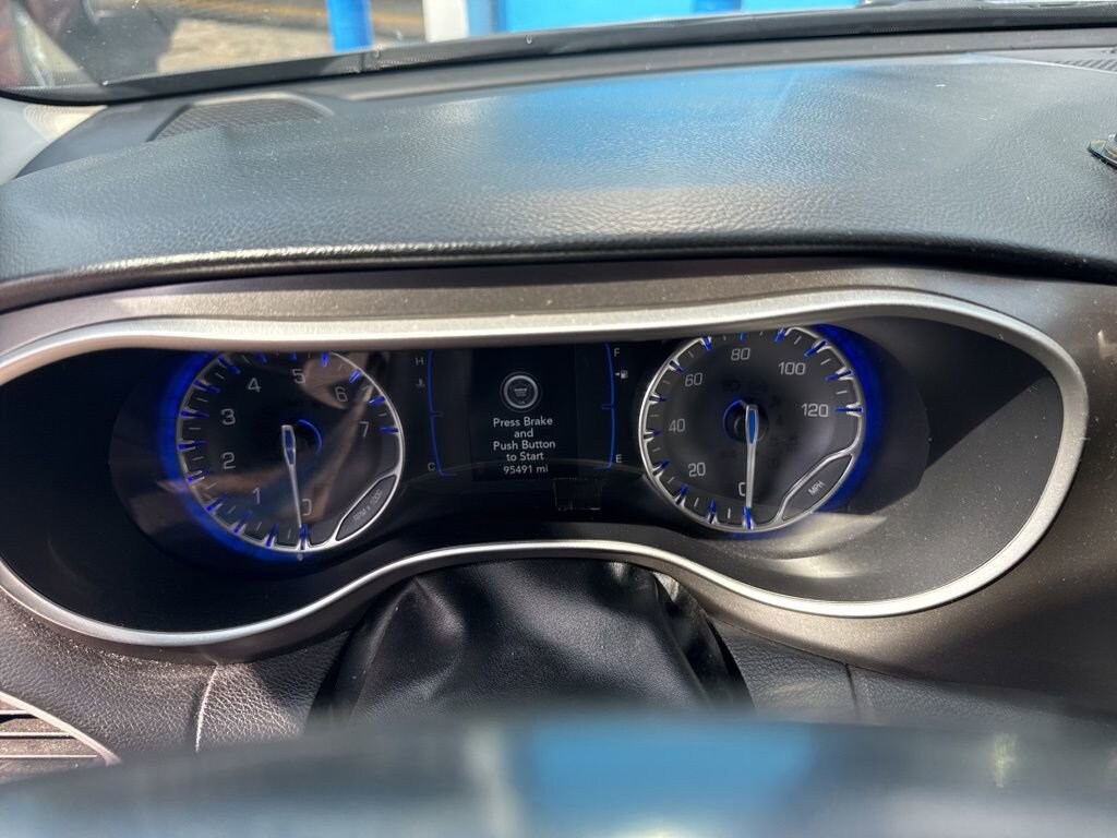 Used 2020 Chrysler Pacifica Touring L Van Passenger Van