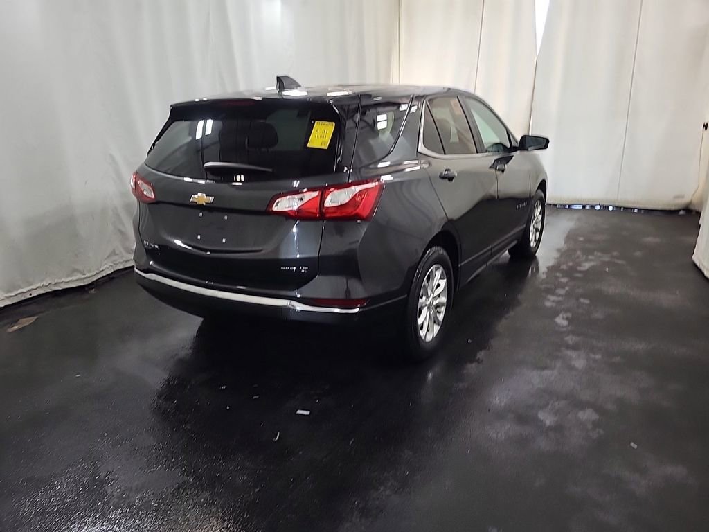 2021 Chevrolet Equinox LT photo 4
