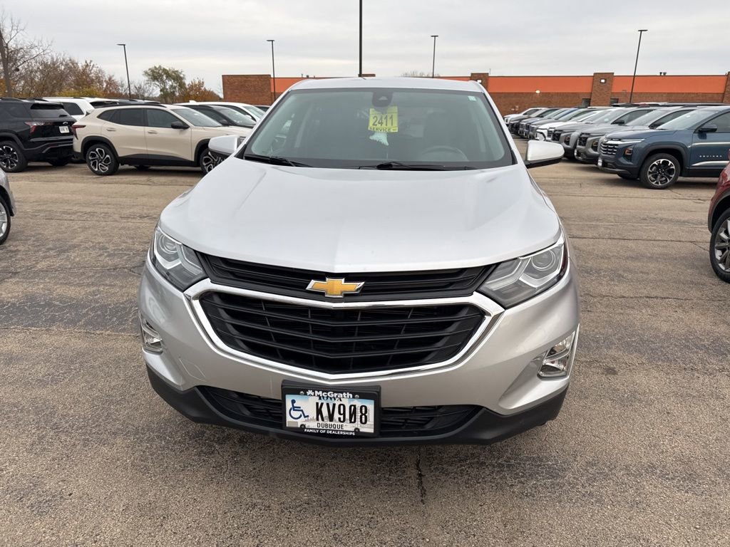 2020 Chevrolet Equinox LT photo 2