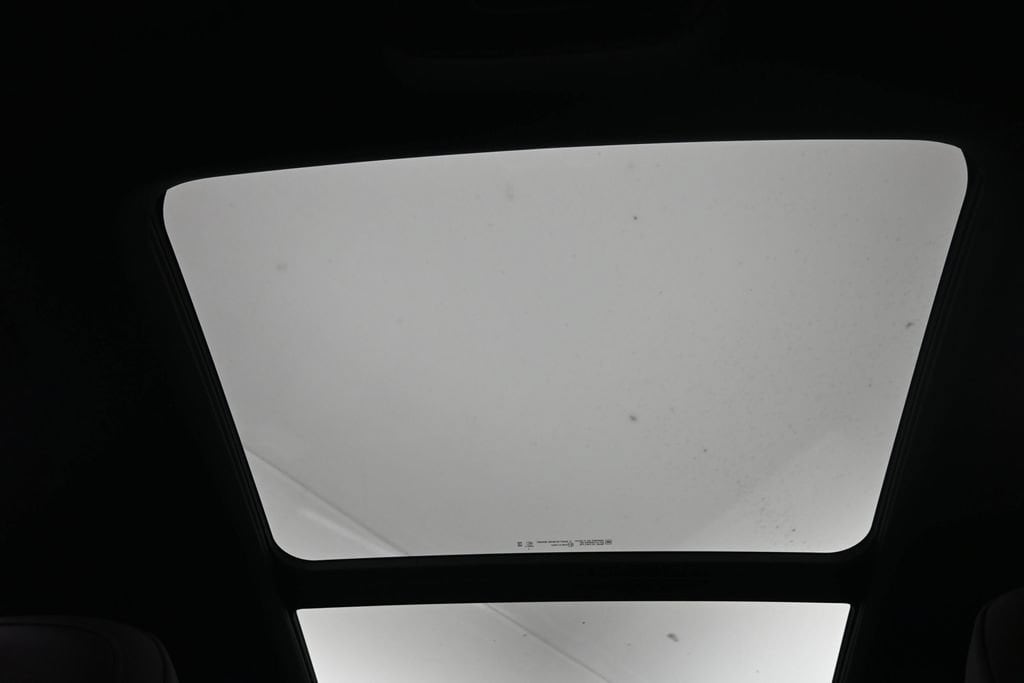 2026 GMC Acadia Denali - Photo 23
